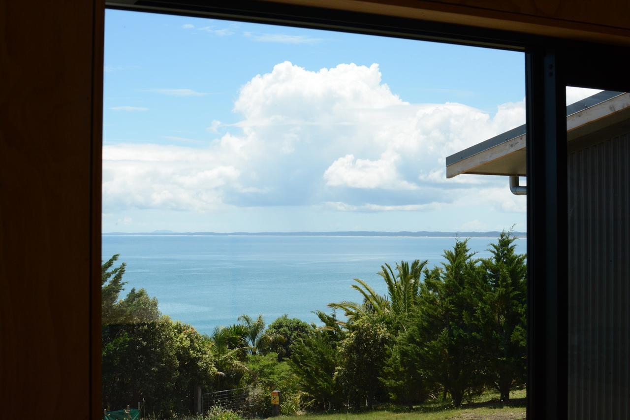 The Huts Bed and Breakfast Ahipara Buitenkant foto